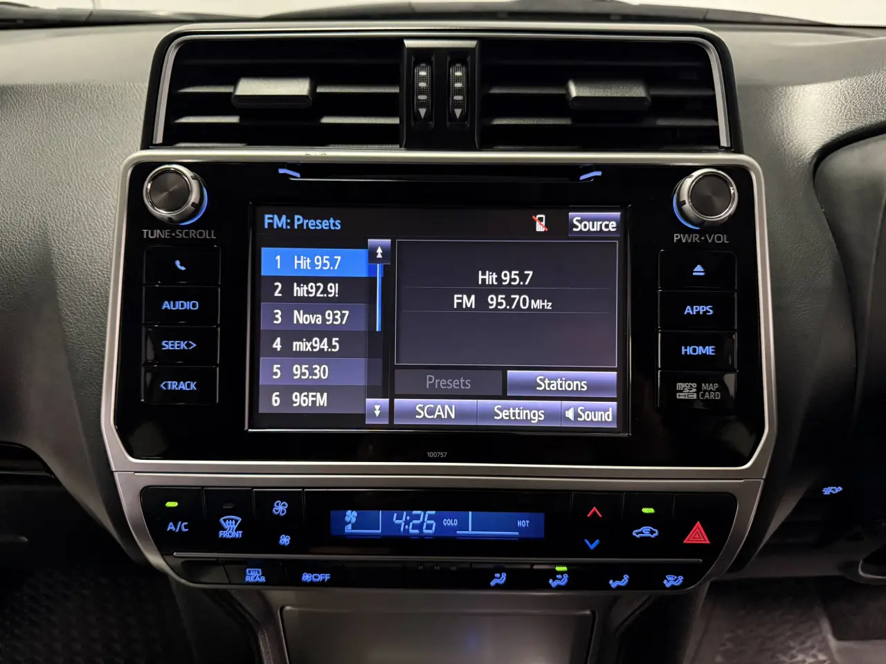 2019 TOYOTA PRADO Gallery Image 17