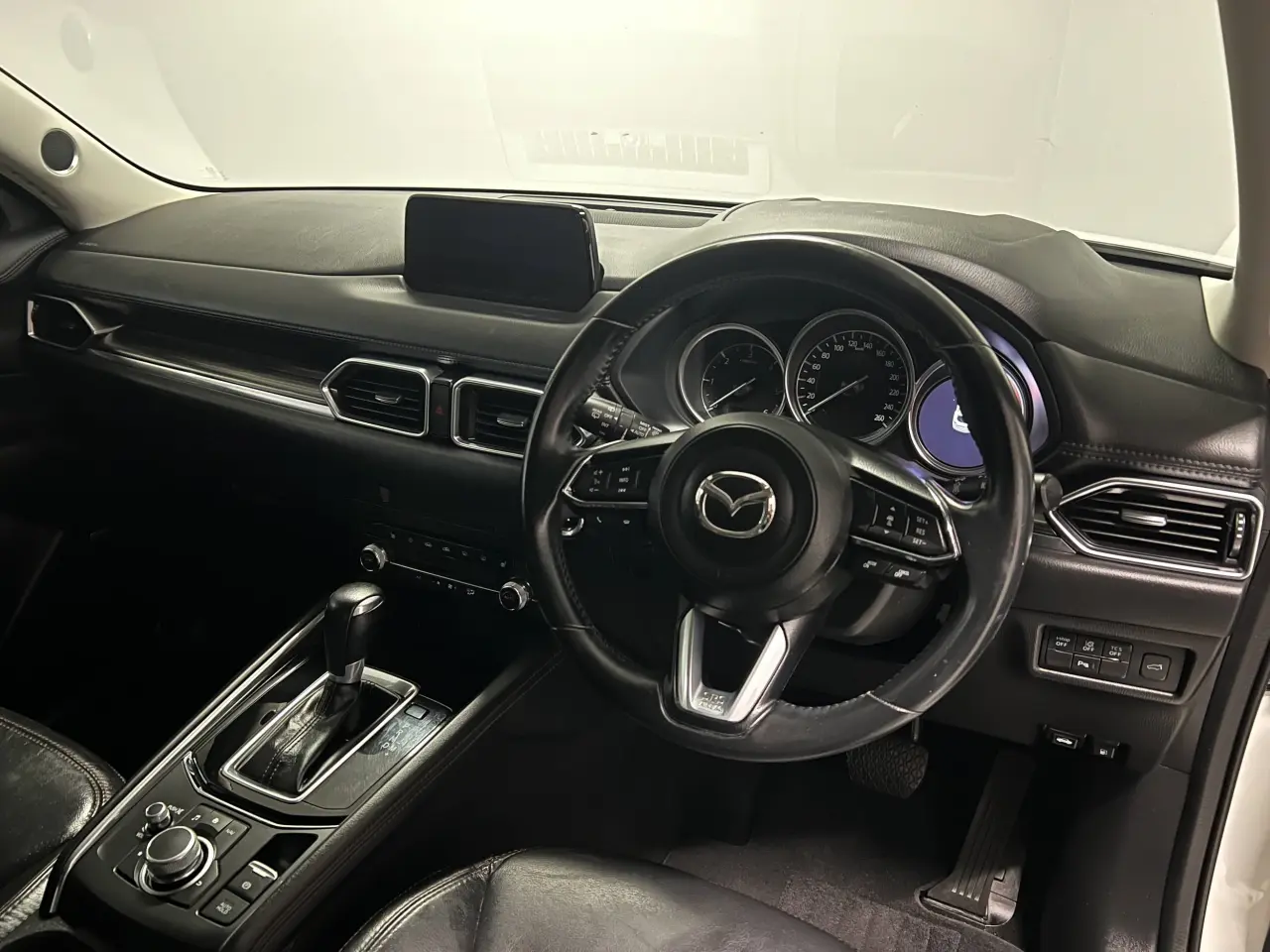 2018 MAZDA CX-5 Gallery Image 10