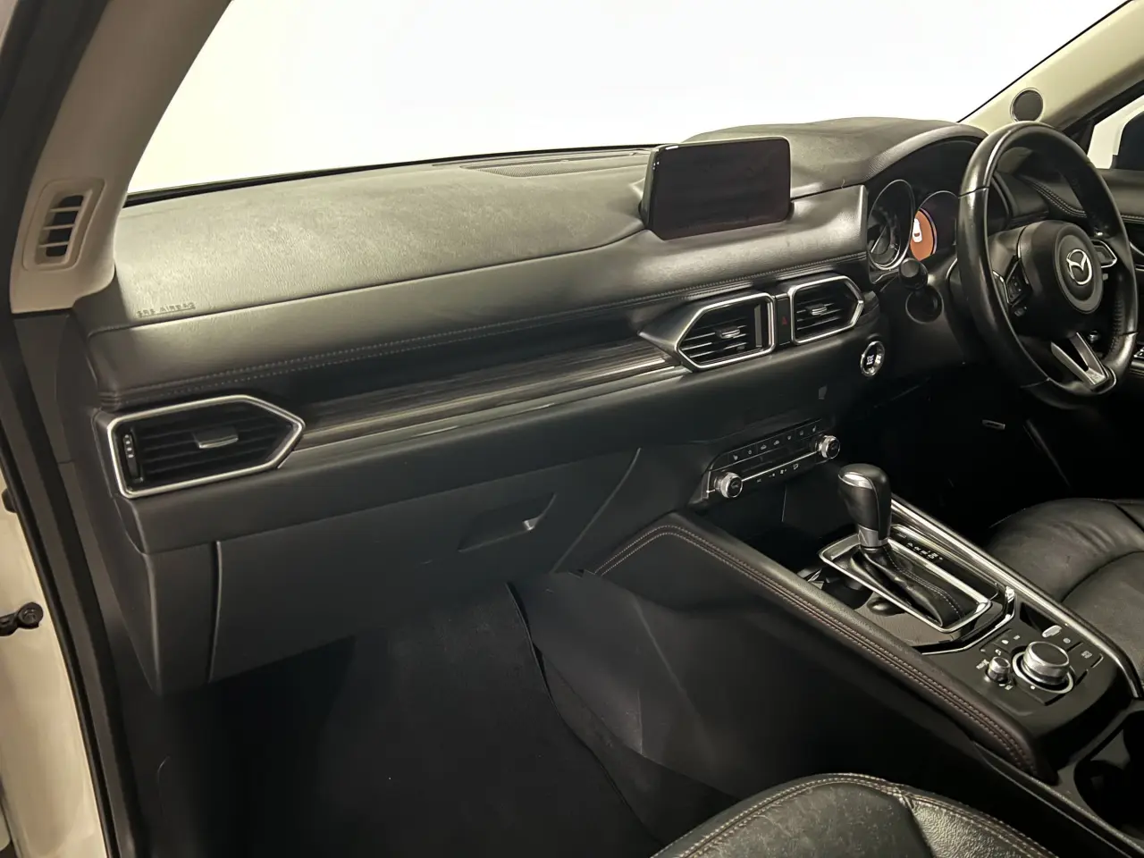 2018 MAZDA CX-5 Gallery Image 15
