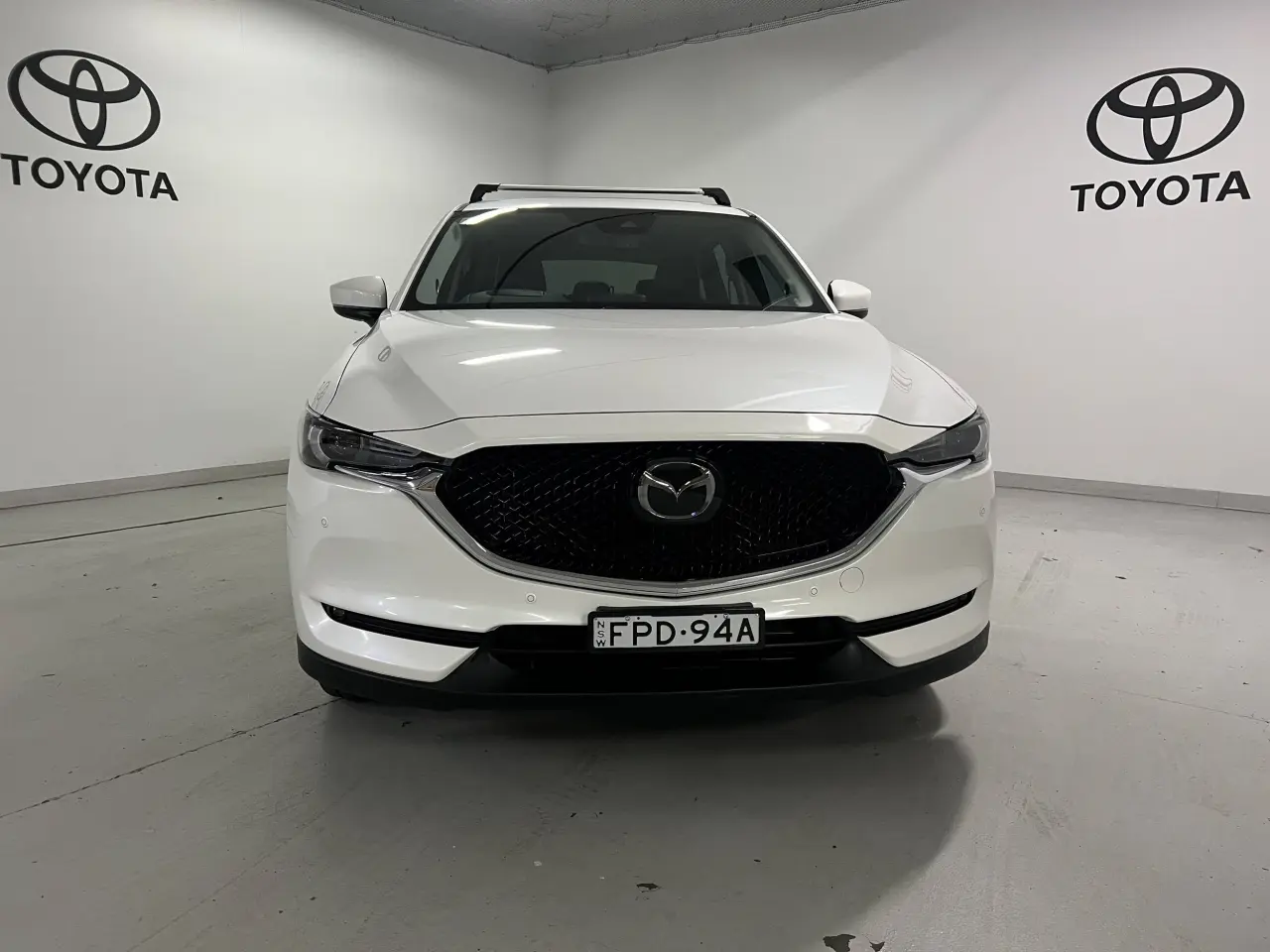 2018 MAZDA CX-5 Gallery Image 2