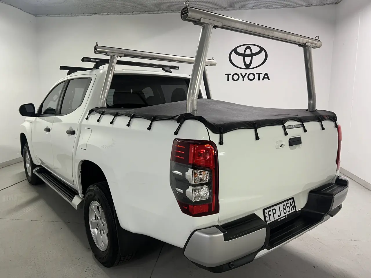 2021 MITSUBISHI TRITON Gallery Image 8