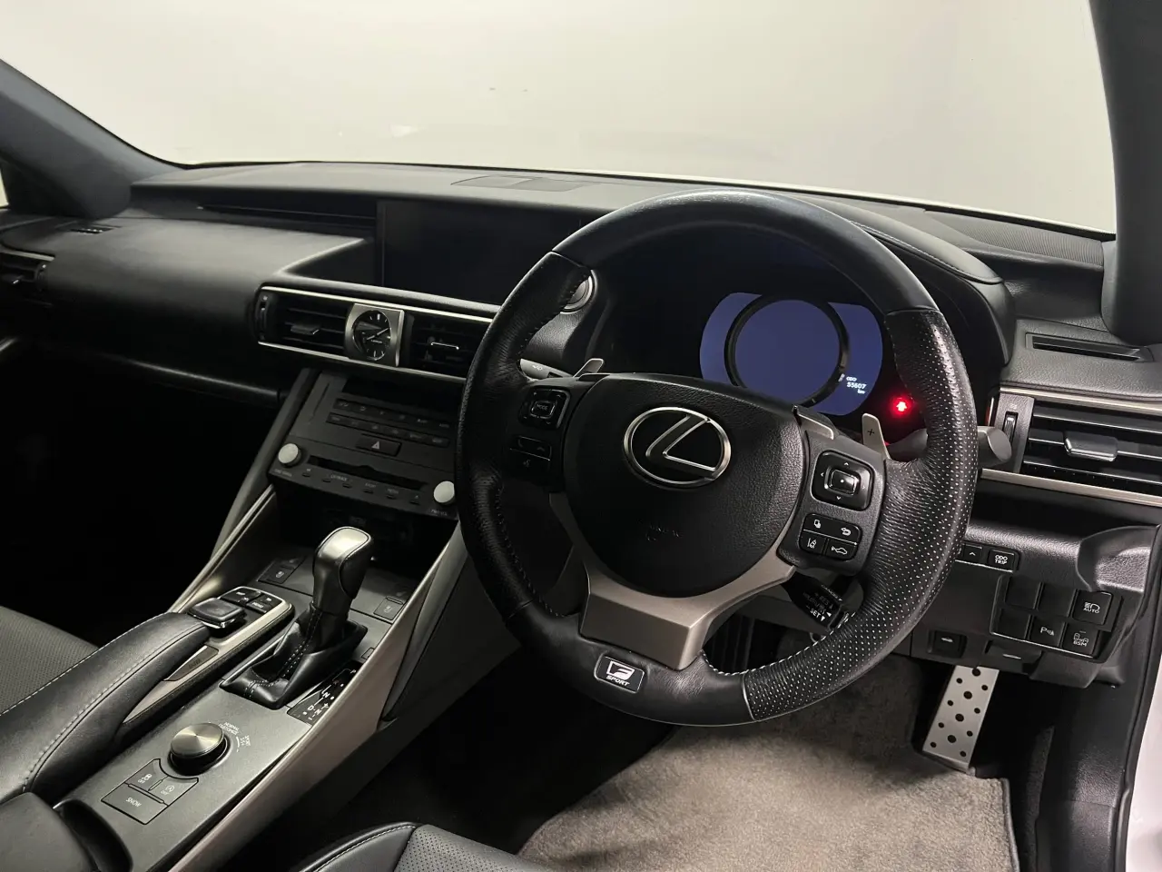 2020 LEXUS IS300 Gallery Image 11