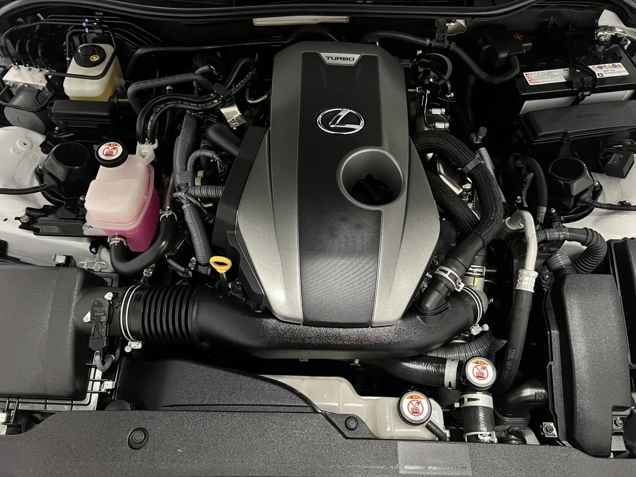 2020 LEXUS IS300 Gallery Image 21