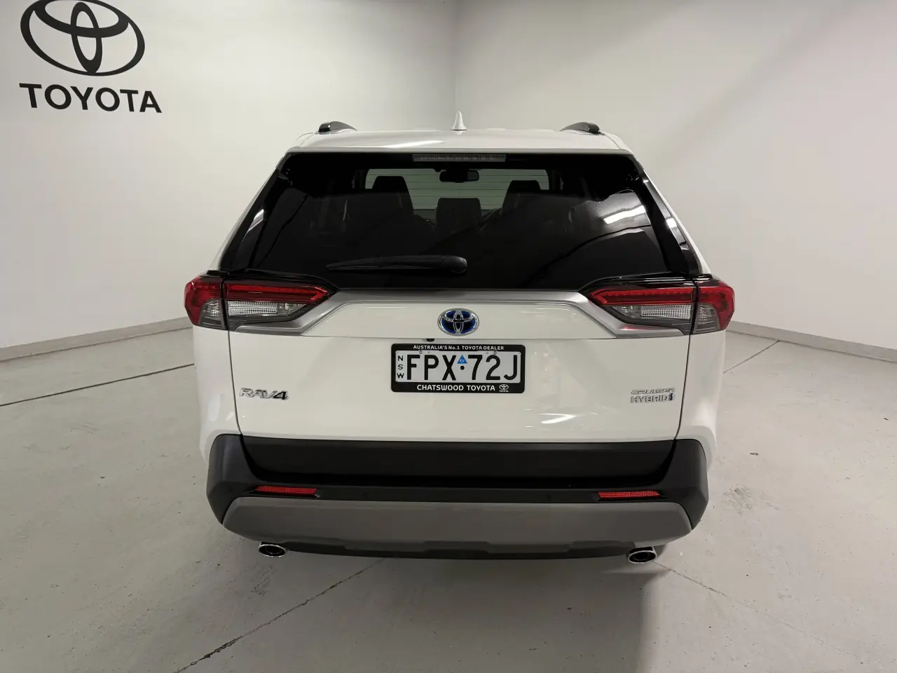 2021 TOYOTA RAV4 HYBRID Gallery Image 8