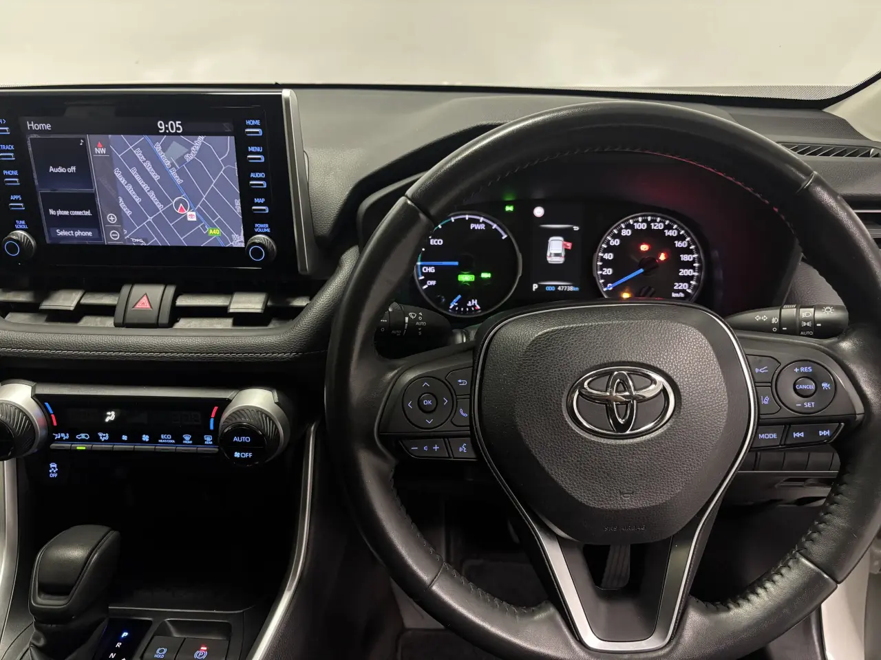 2021 TOYOTA RAV4 HYBRID Gallery Image 14