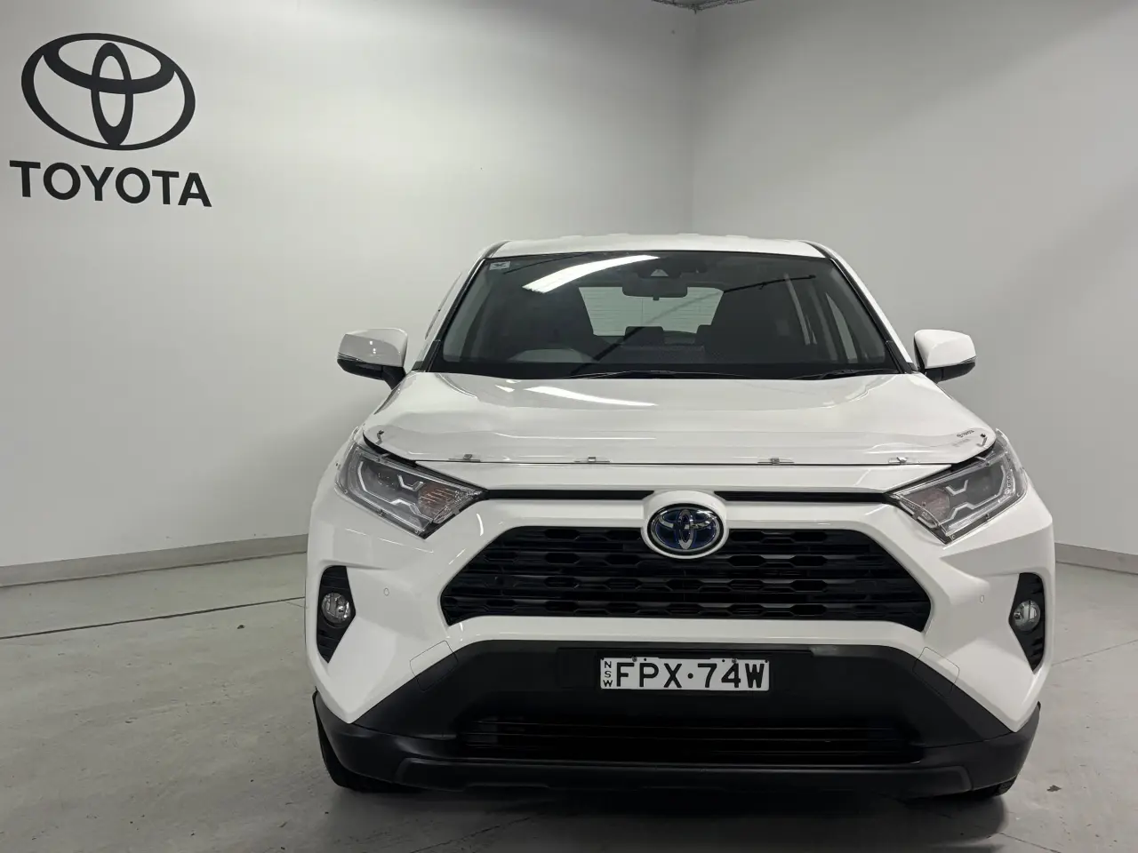 2021 TOYOTA RAV4 HYBRID Gallery Image 2
