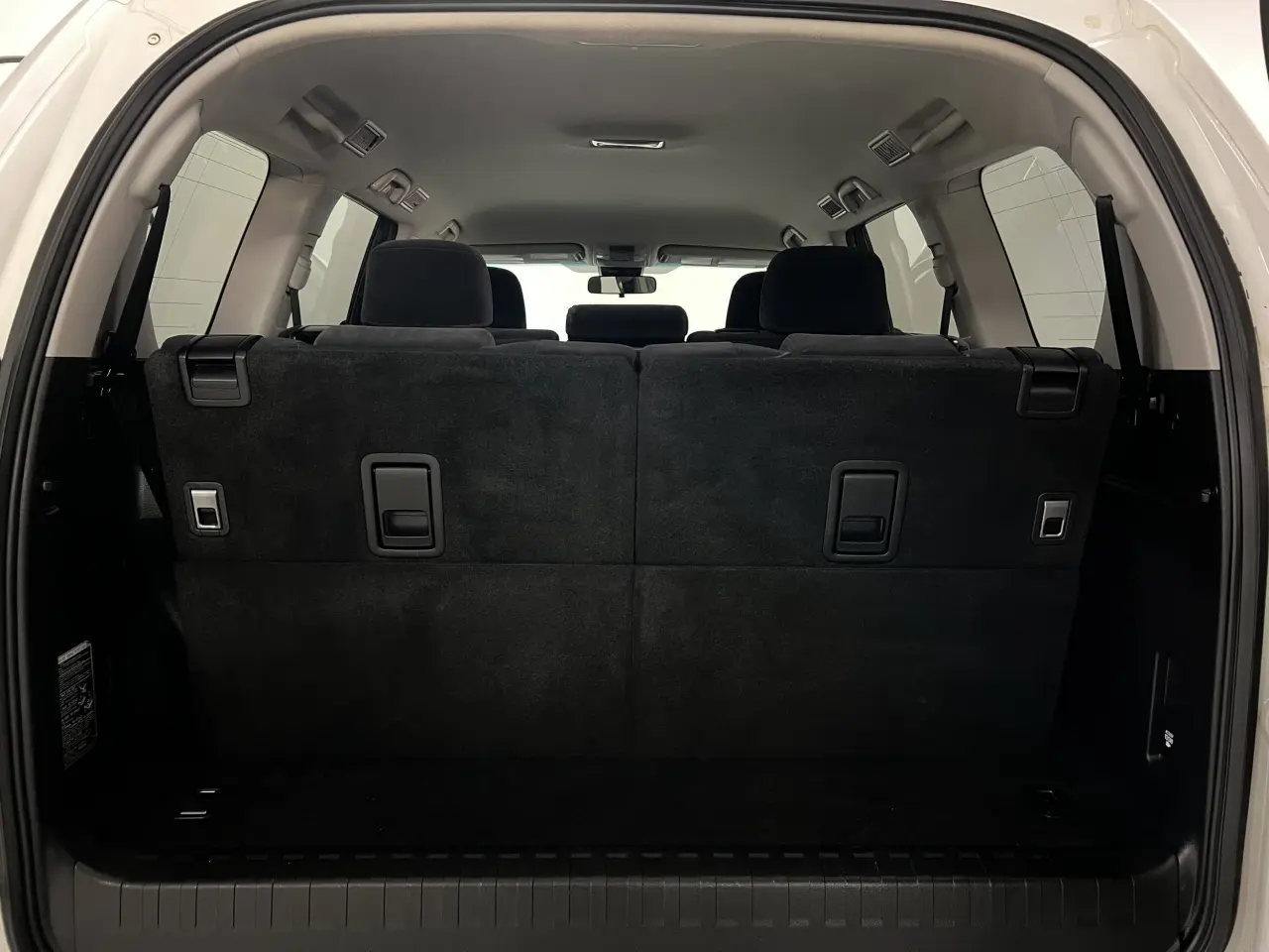 2019 TOYOTA PRADO Gallery Image 13