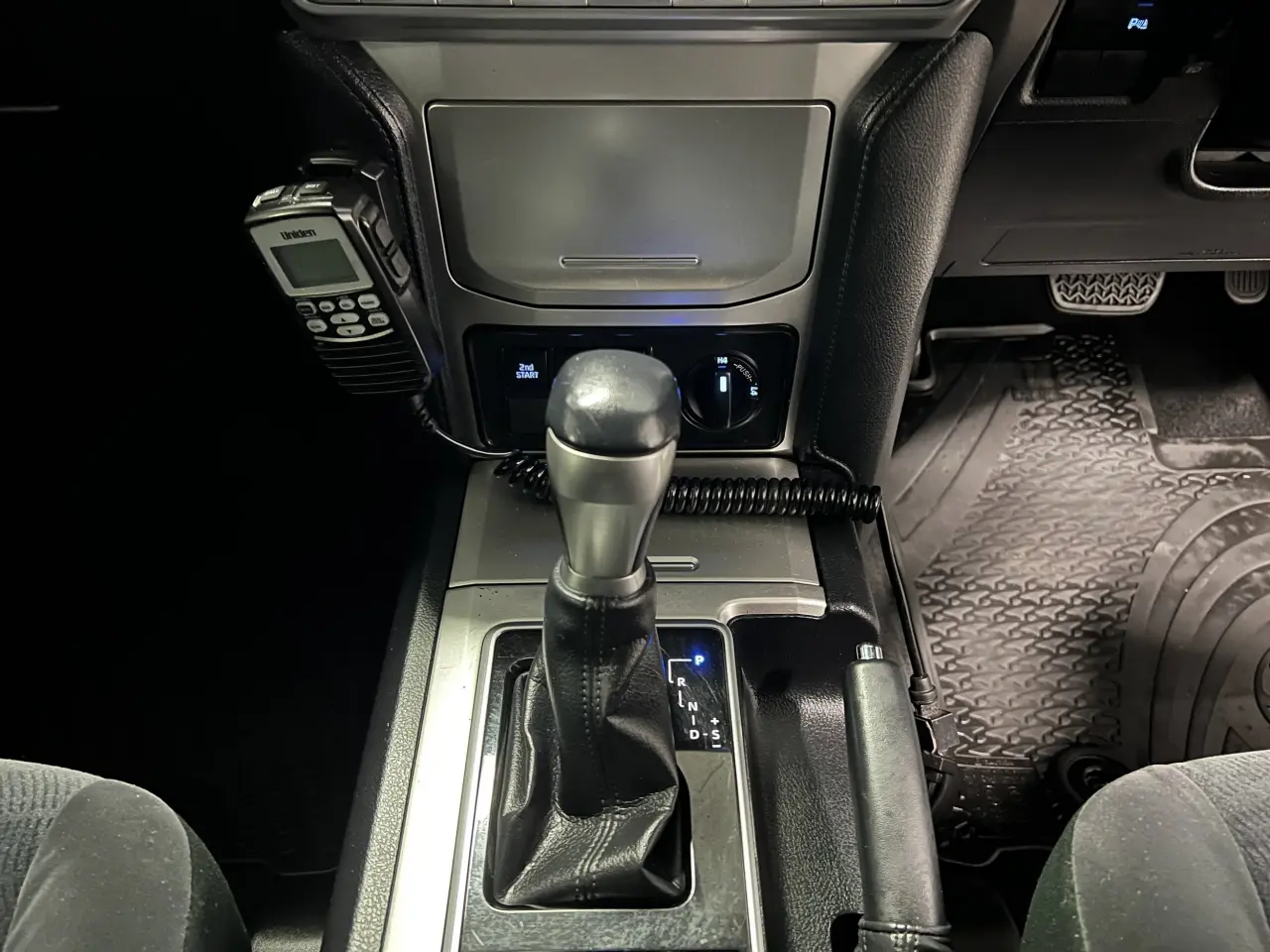 2019 TOYOTA PRADO Gallery Image 20