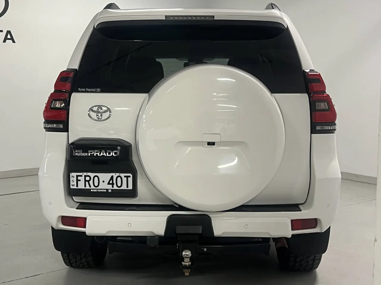 2019 TOYOTA PRADO Gallery Image 7