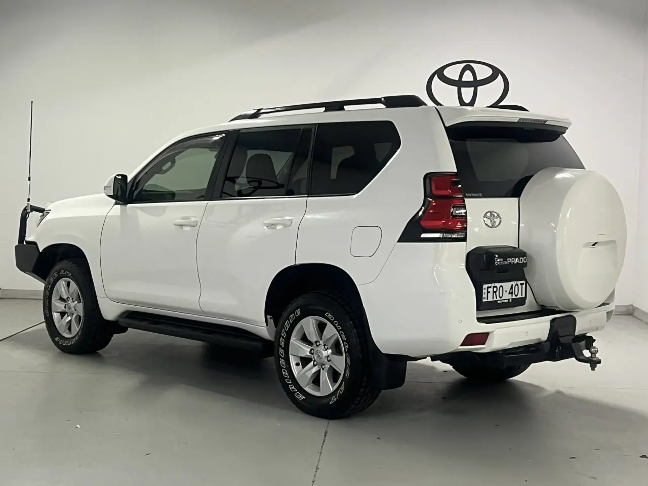 2019 TOYOTA PRADO Gallery Image 8