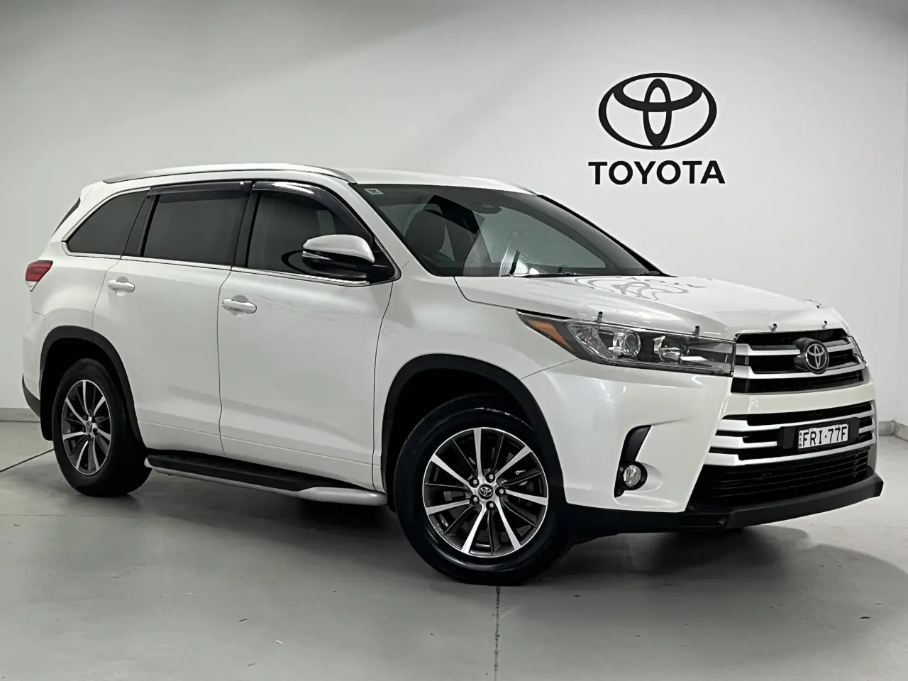 2019 TOYOTA KLUGER Gallery Image 1