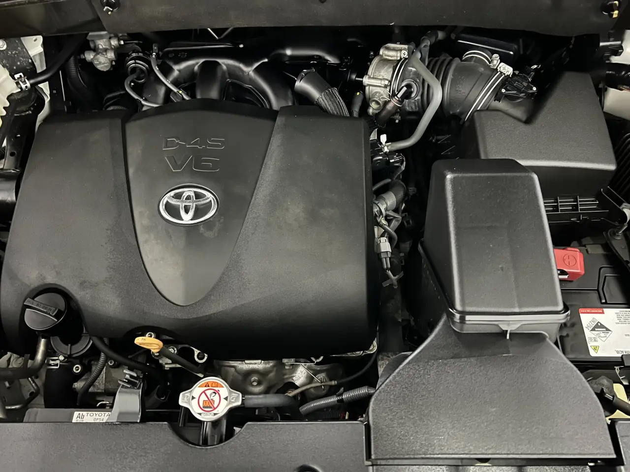2019 TOYOTA KLUGER Gallery Image 22