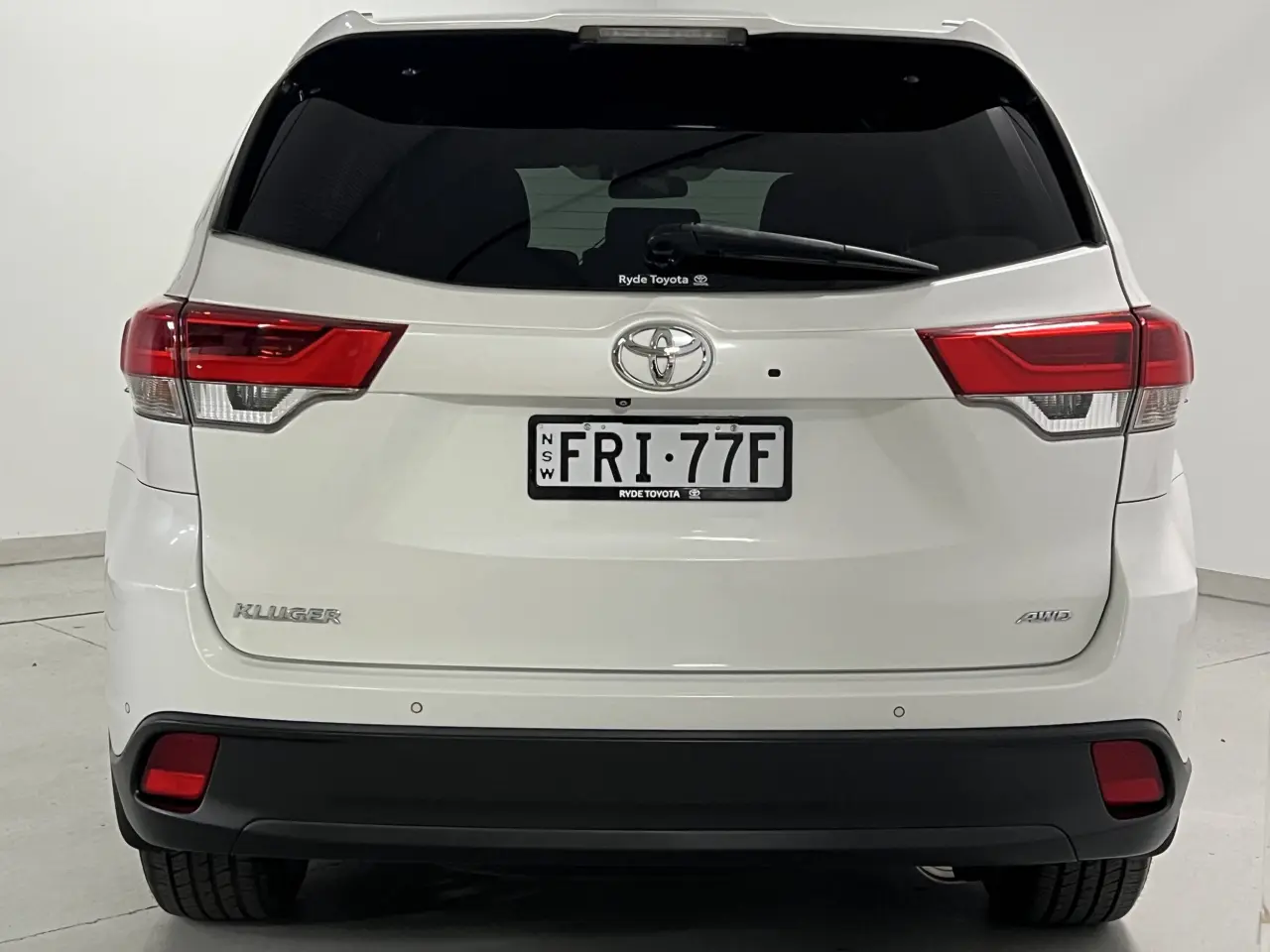 2019 TOYOTA KLUGER Gallery Image 7