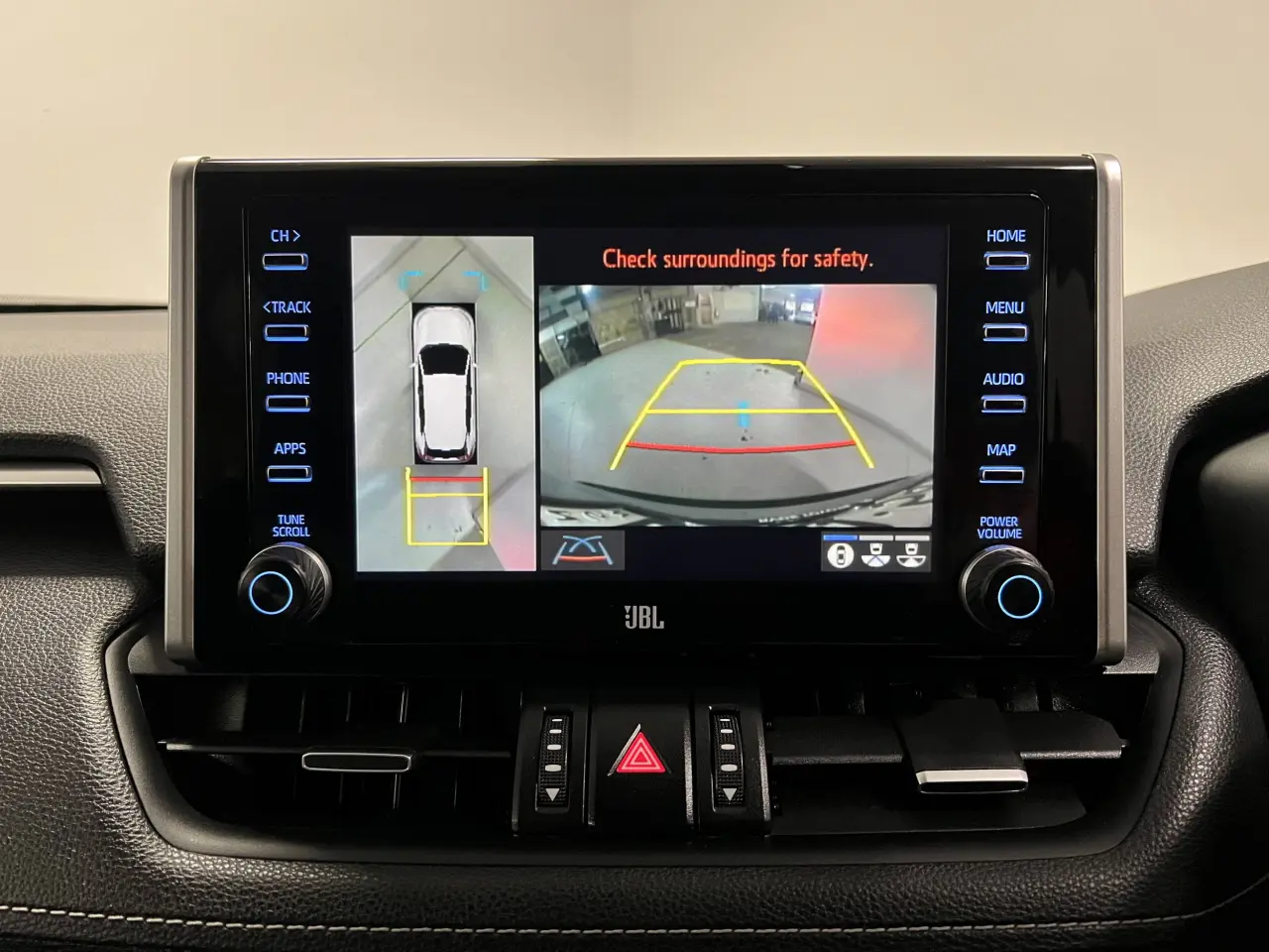 2020 TOYOTA RAV4 Gallery Image 20