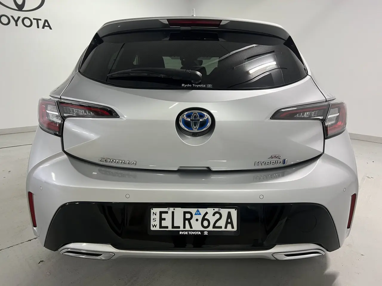 2020 TOYOTA COROLLA Gallery Image 7