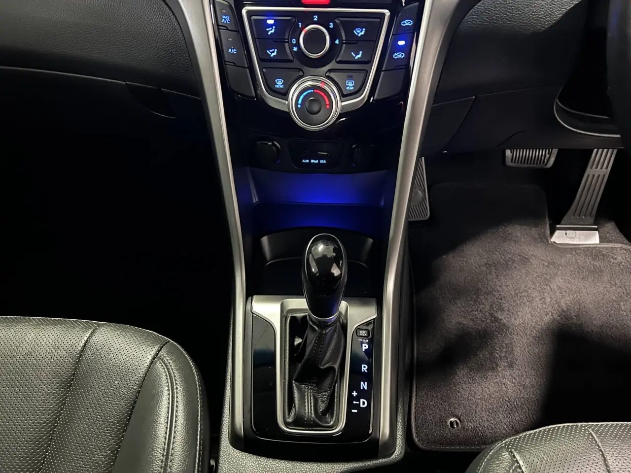 2016 HYUNDAI I30 Gallery Image 19
