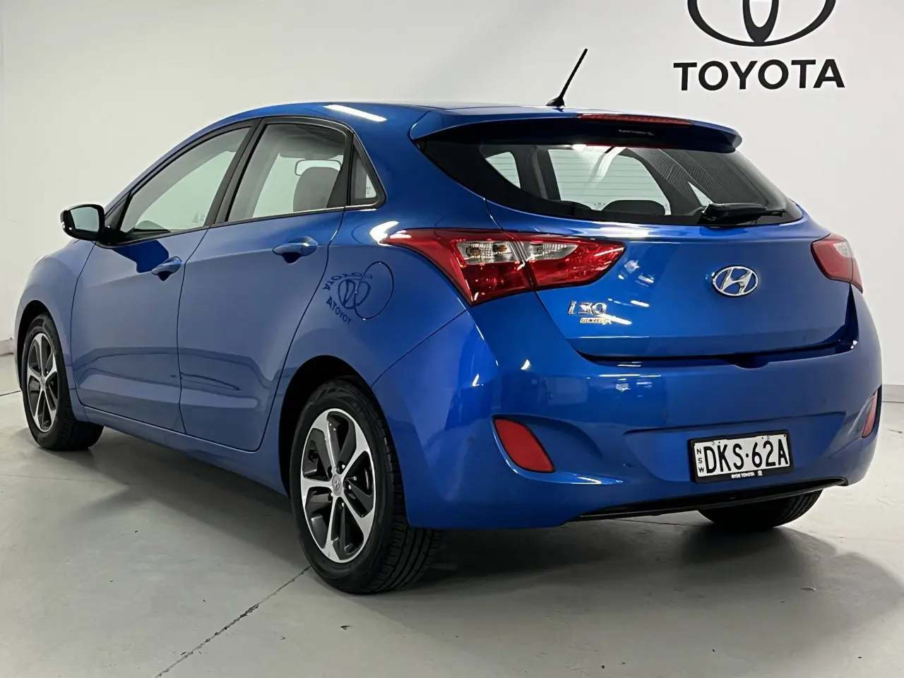 2016 HYUNDAI I30 Gallery Image 8