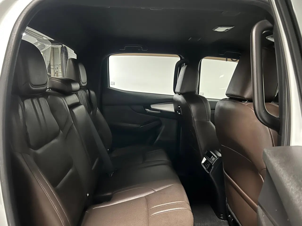 2020 MAZDA BT-50 Gallery Image 11