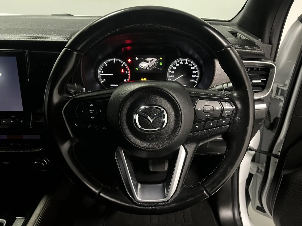 2020 MAZDA BT-50 Gallery Image 16