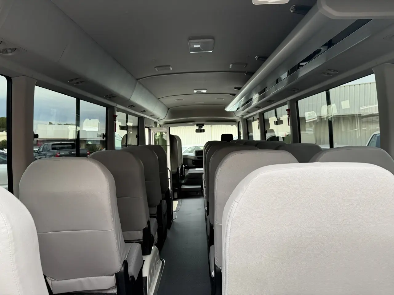2025 TOYOTA COASTER Gallery Image 19