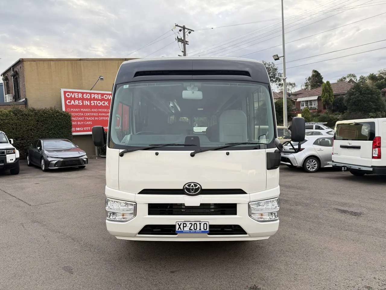 2025 TOYOTA COASTER Gallery Image 6