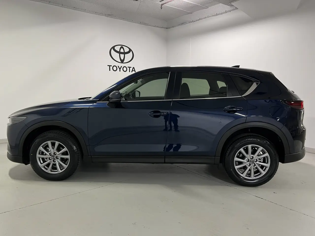 2022 MAZDA CX-5 Gallery Image 9