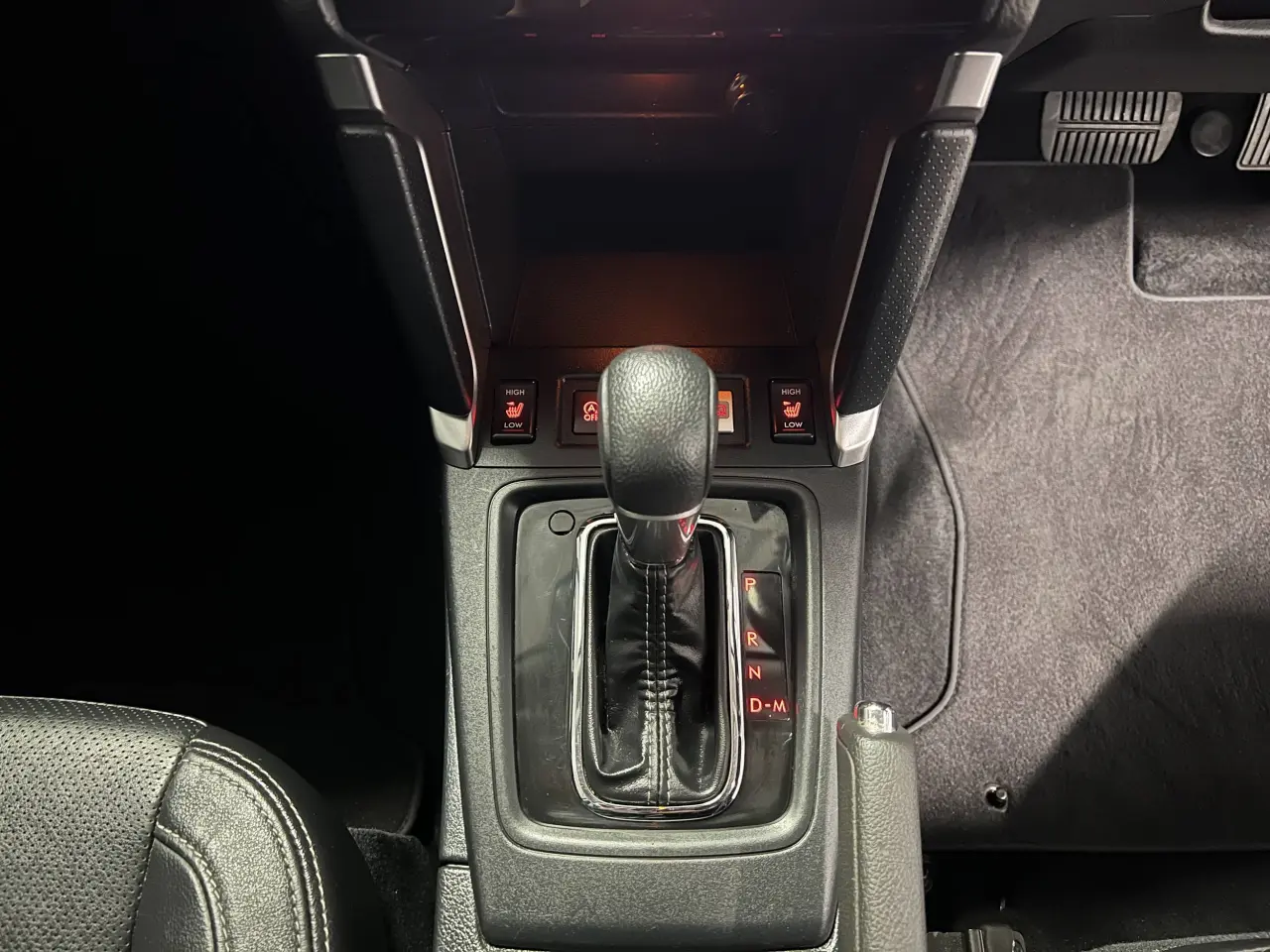 2018 SUBARU FORESTER Gallery Image 21
