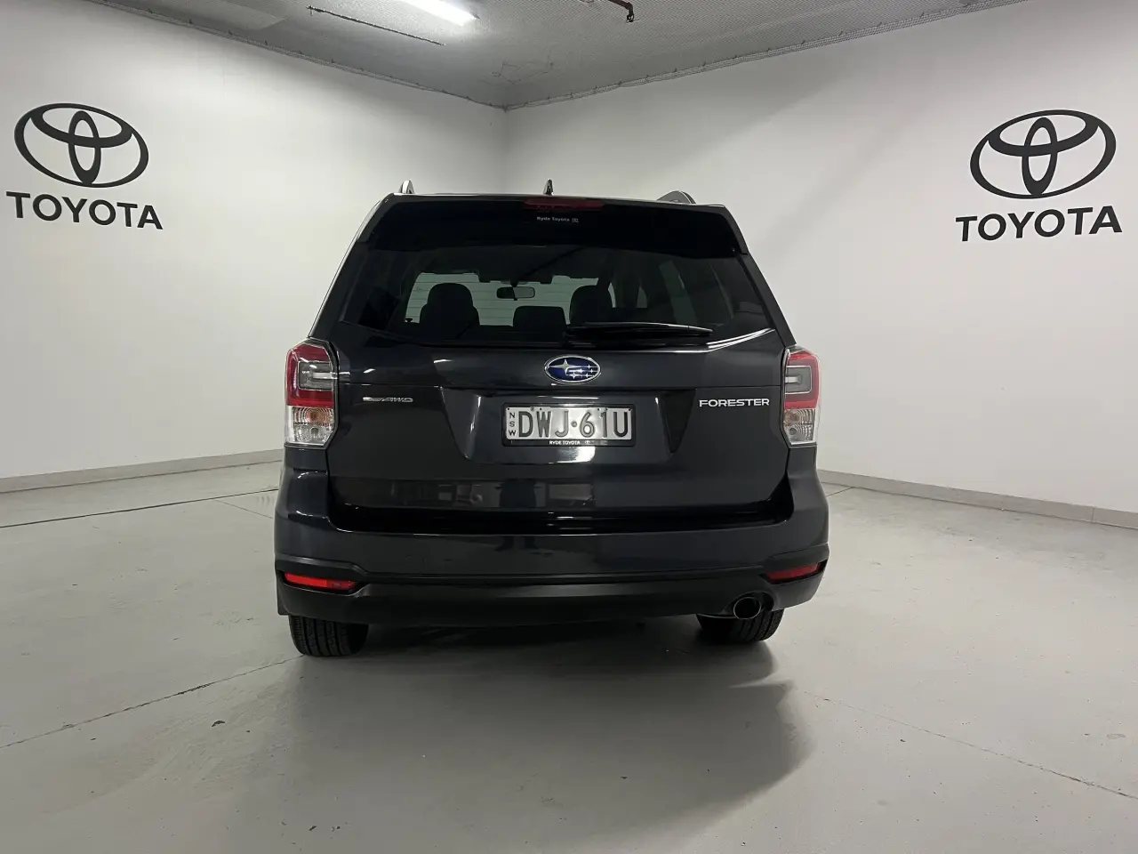 2018 SUBARU FORESTER Gallery Image 6