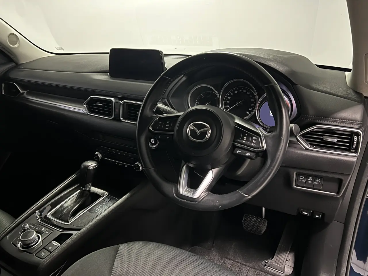 2019 MAZDA CX-5 Gallery Image 10