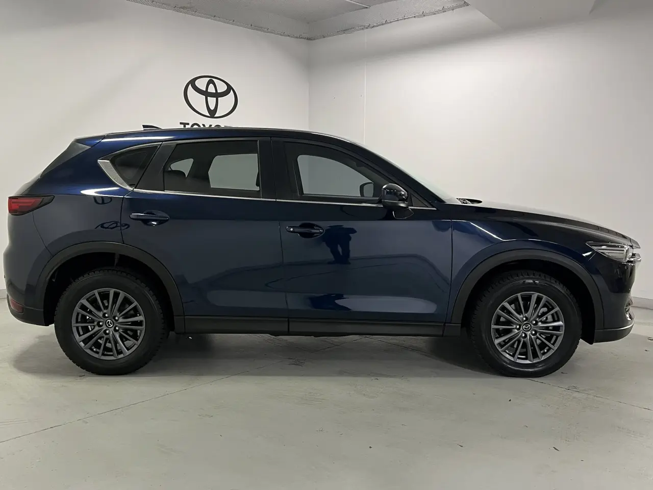 2019 MAZDA CX-5 Gallery Image 4
