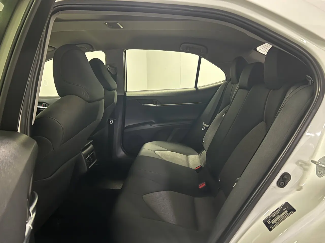 2019 TOYOTA CAMRY Gallery Image 13