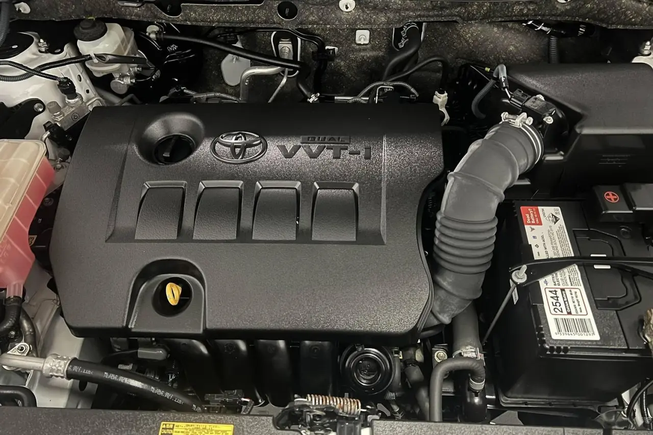 2015 Toyota RAV4 Gallery Image 21