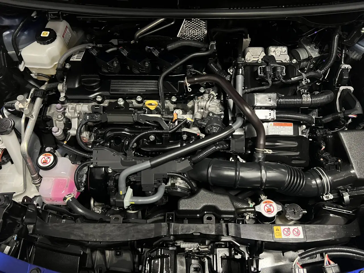 2023 TOYOTA YARIS CROSS HYBRID Gallery Image 20