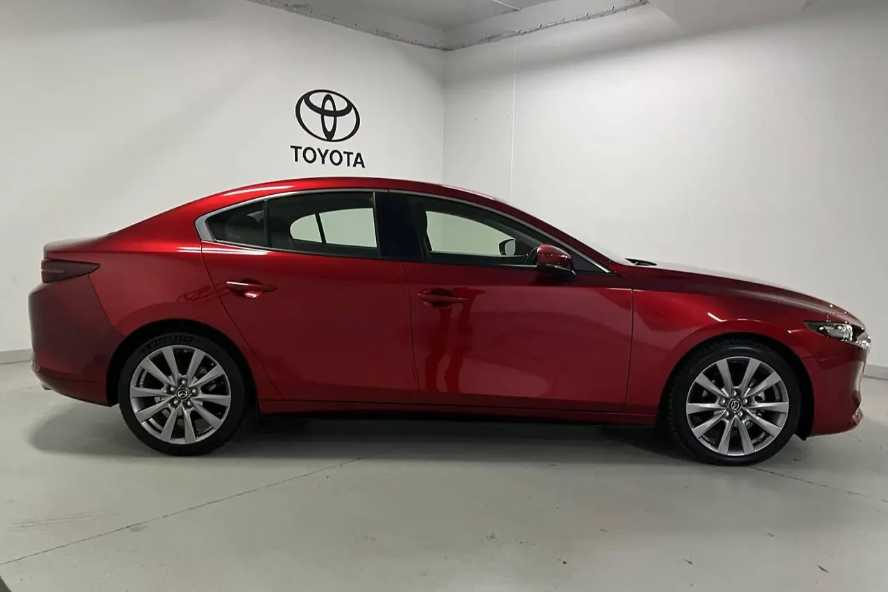 2020 Mazda 3 Gallery Image 4