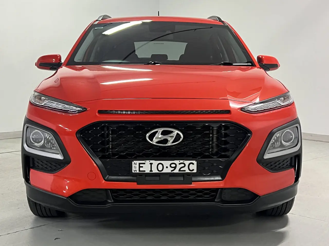 2020 HYUNDAI KONA Gallery Image 3