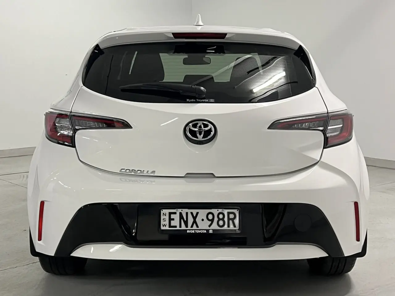 2021 TOYOTA COROLLA Gallery Image 7
