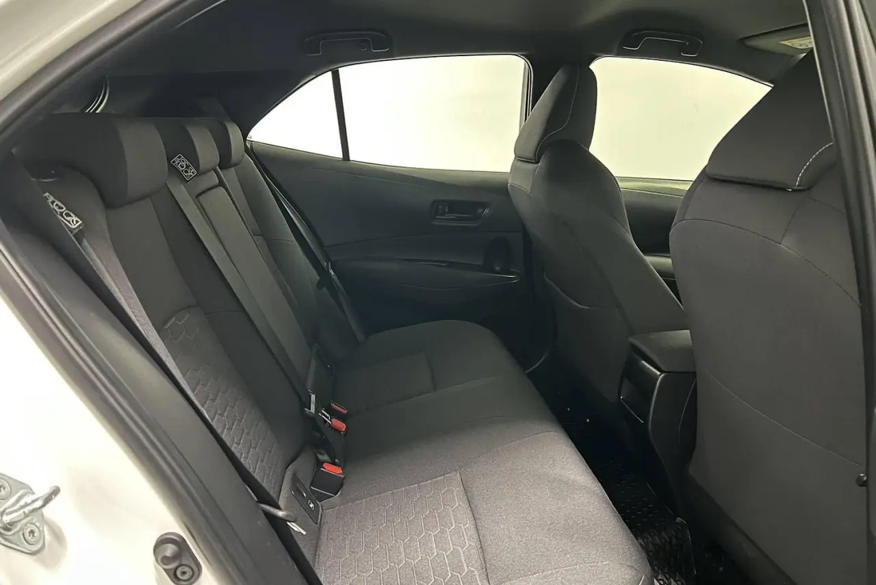 2020 Toyota Corolla Gallery Image 11