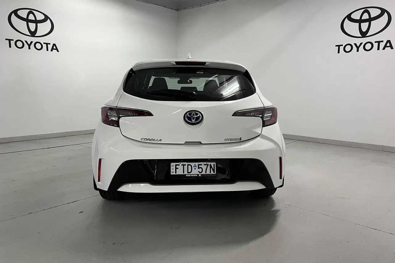 2020 Toyota Corolla Gallery Image 6