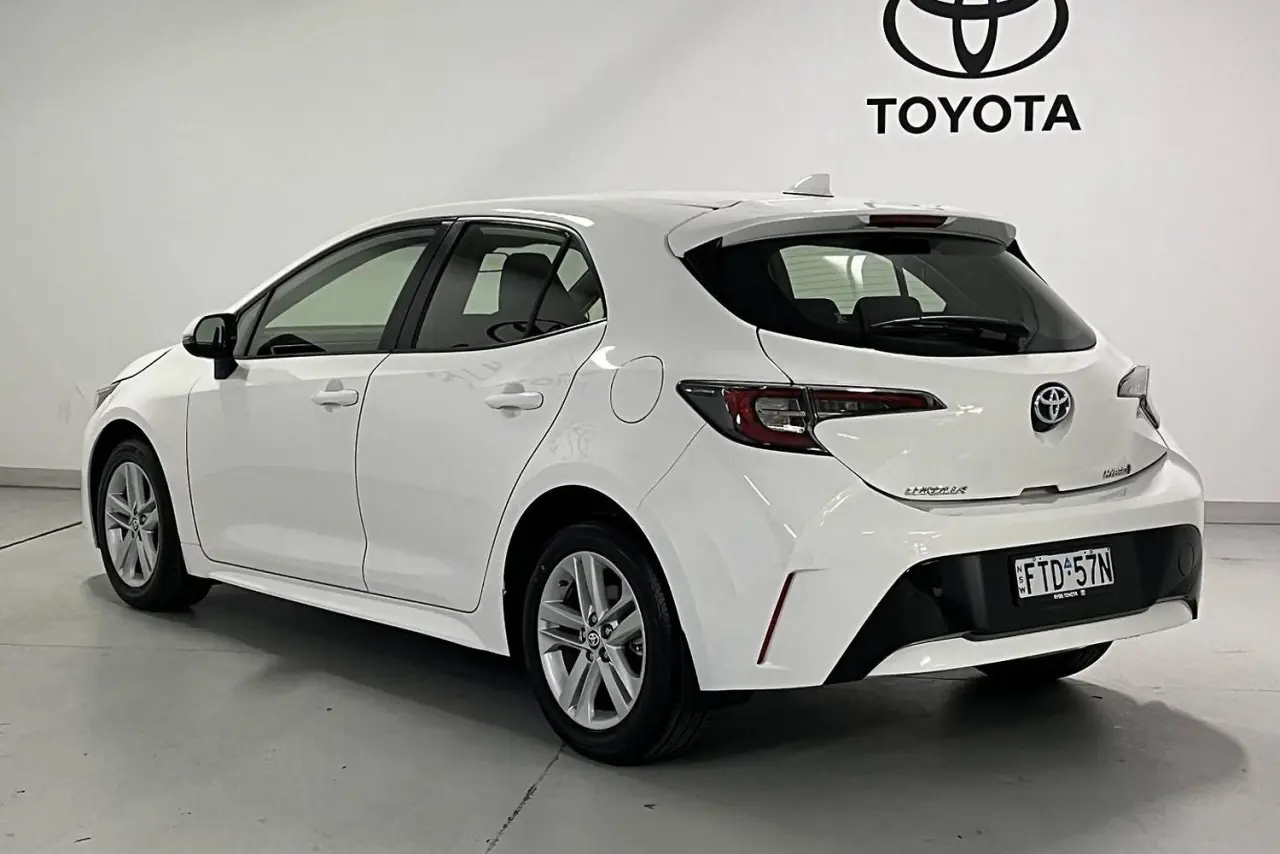 2020 Toyota Corolla Gallery Image 8
