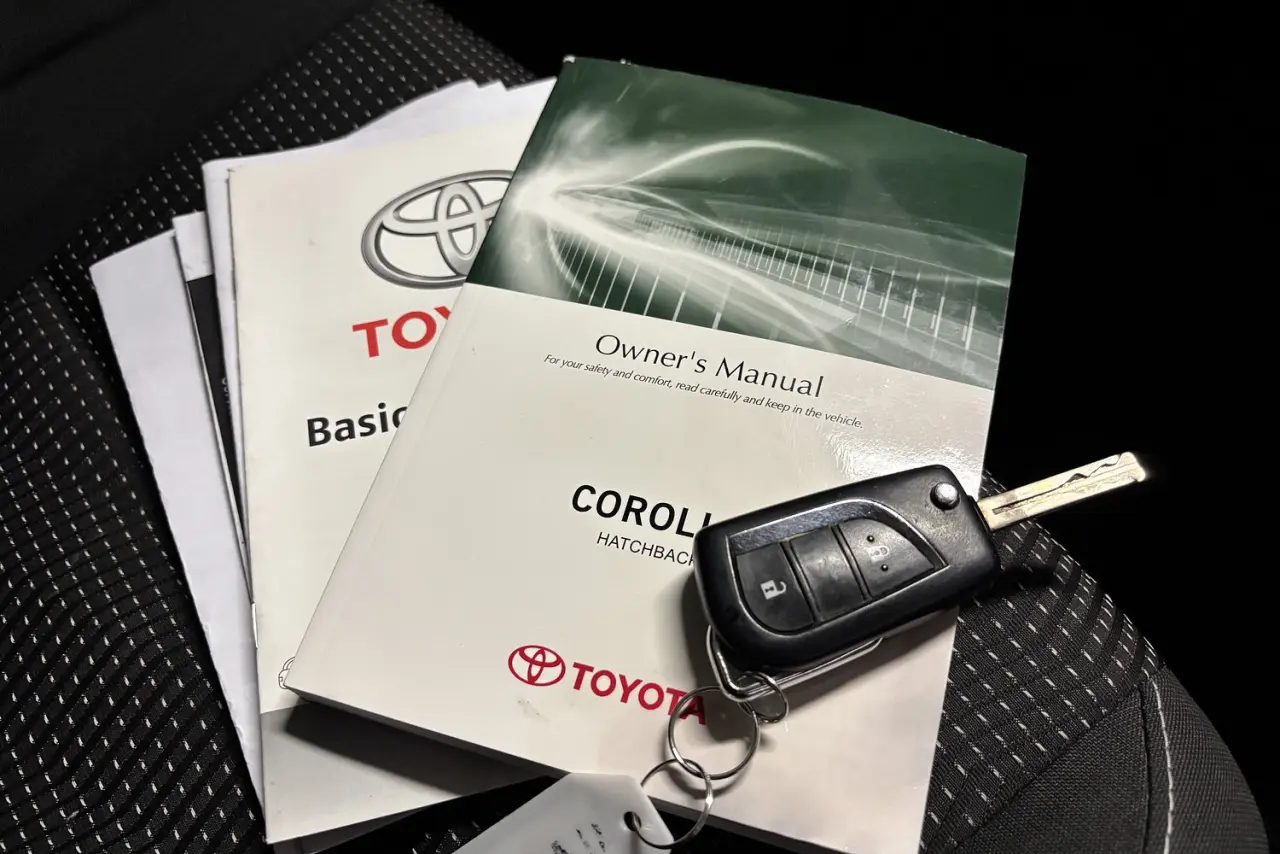 2018 Toyota Corolla Gallery Image 20
