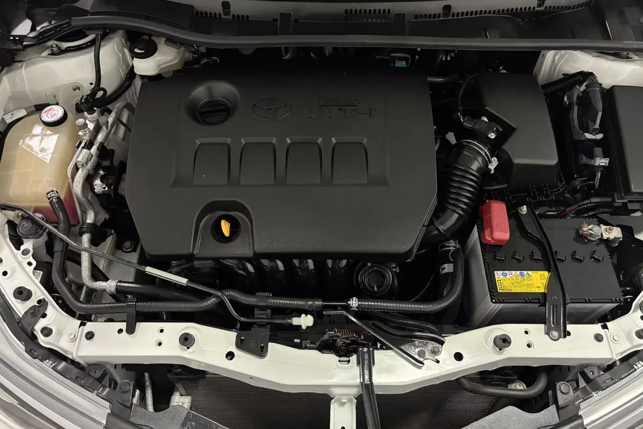2018 Toyota Corolla Gallery Image 21