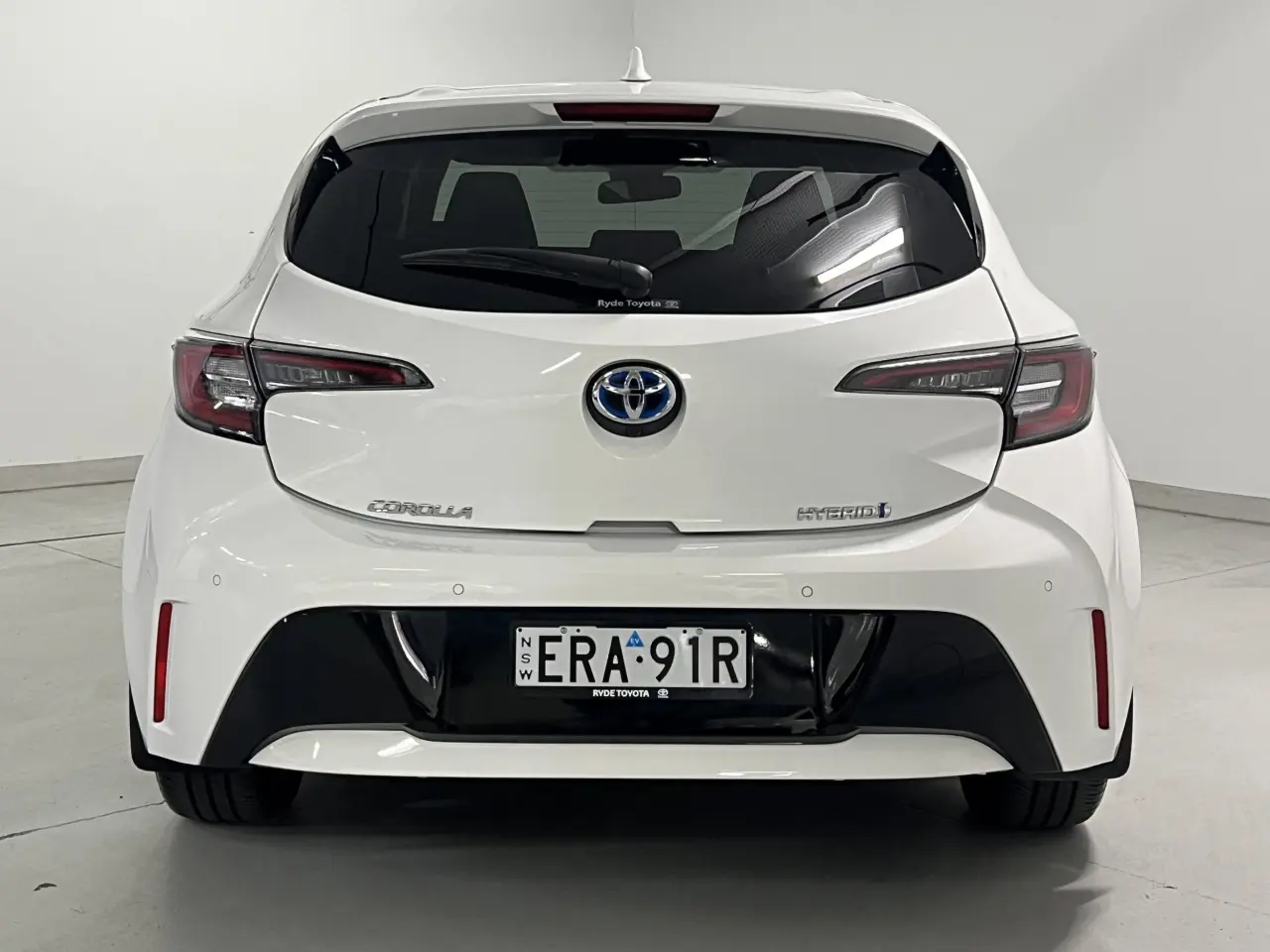 2021 TOYOTA COROLLA Gallery Image 7