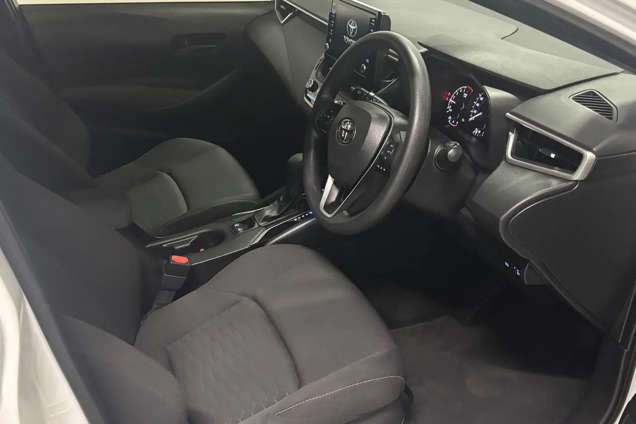 2022 Toyota Corolla Gallery Image 10