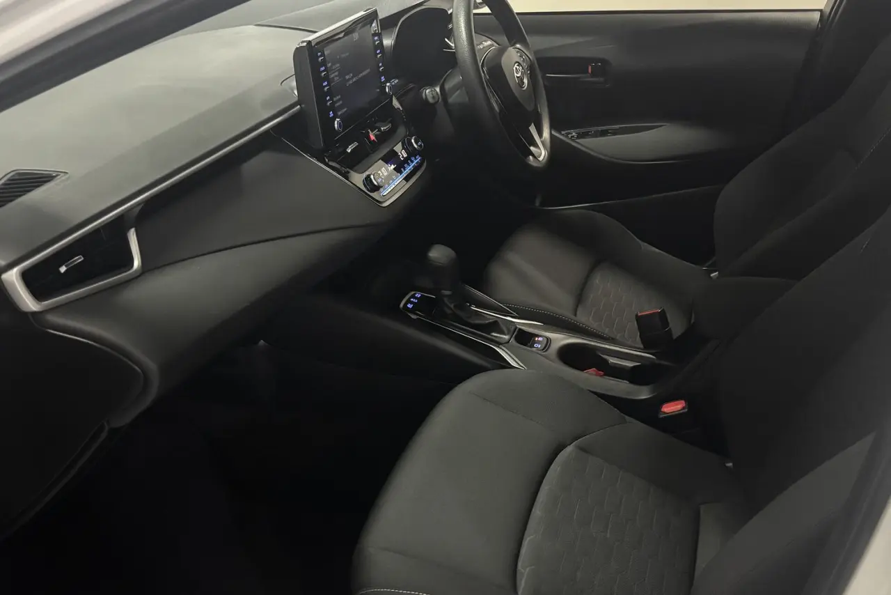 2022 Toyota Corolla Gallery Image 14