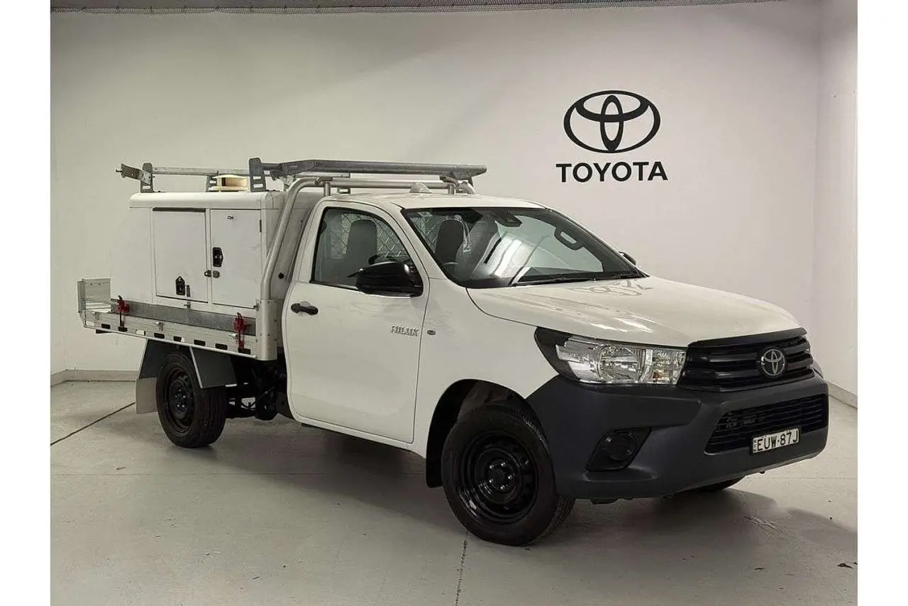 2022 Toyota Hilux Gallery Image 22
