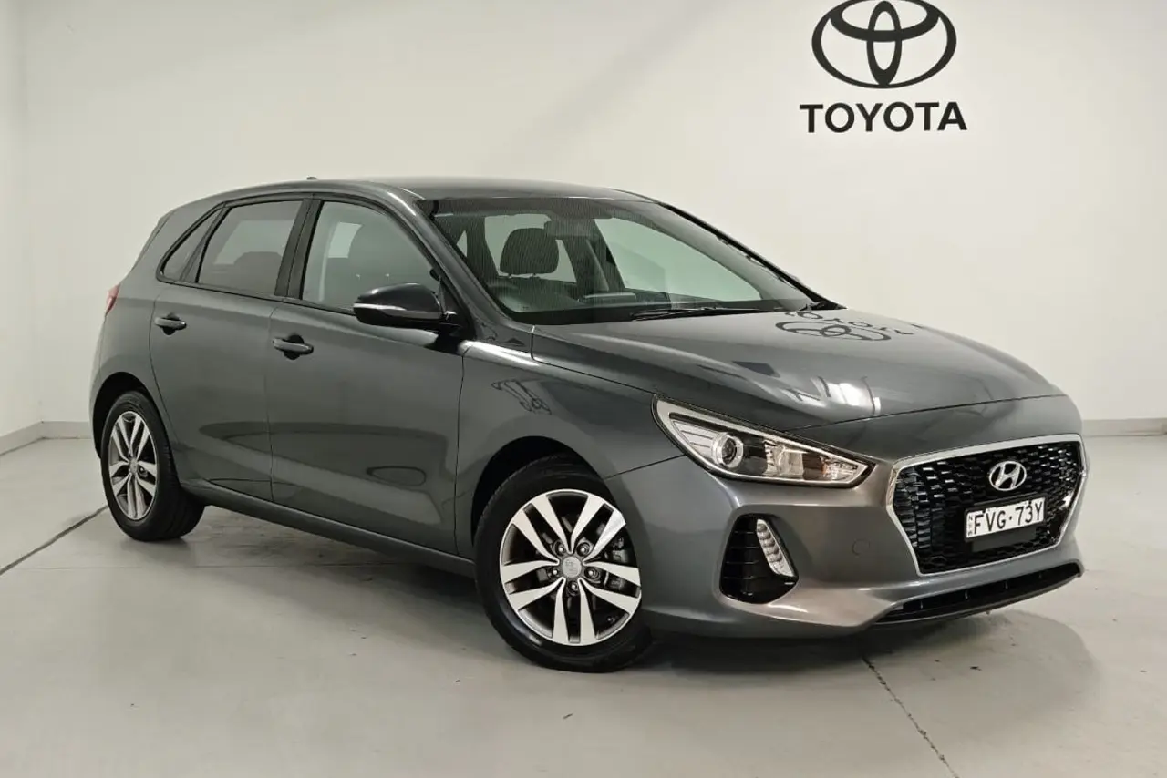 2017 Hyundai i30 Gallery Image 1