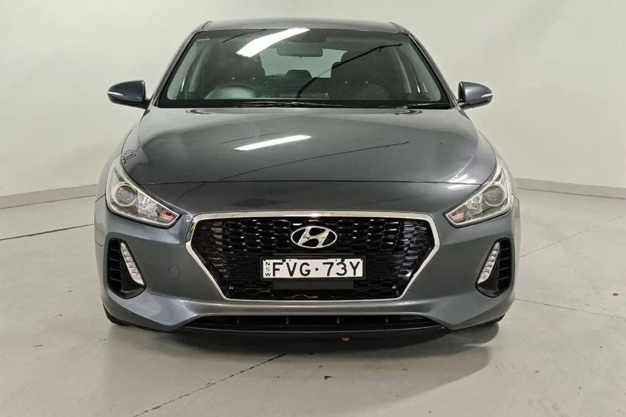 2017 Hyundai i30 Gallery Image 3