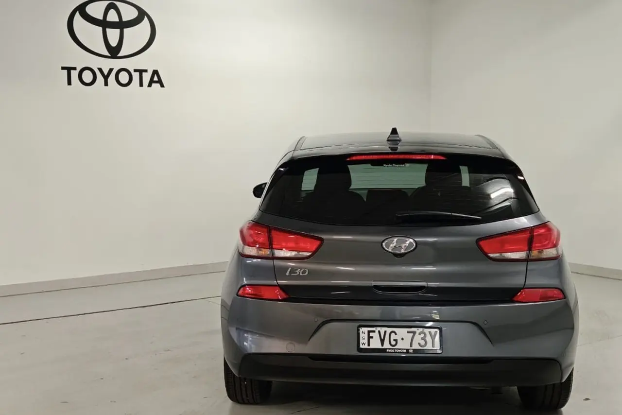 2017 Hyundai i30 Gallery Image 6