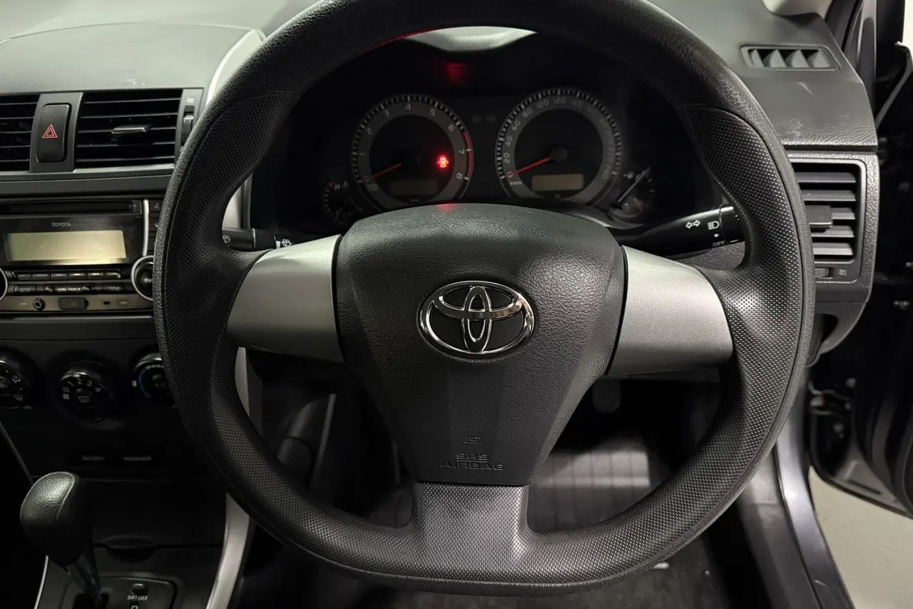 2013 Toyota Corolla Gallery Image 15