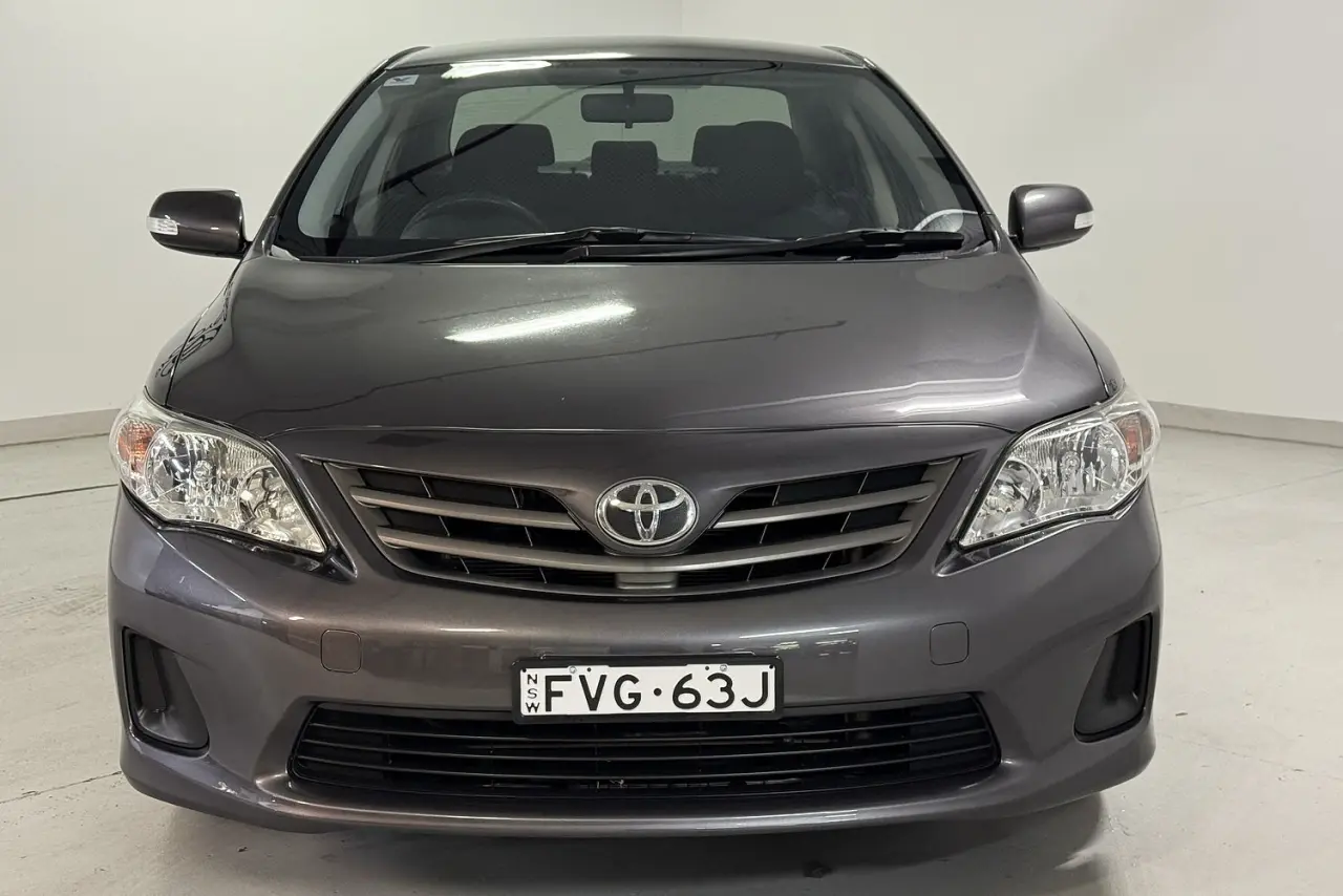 2013 Toyota Corolla Gallery Image 2